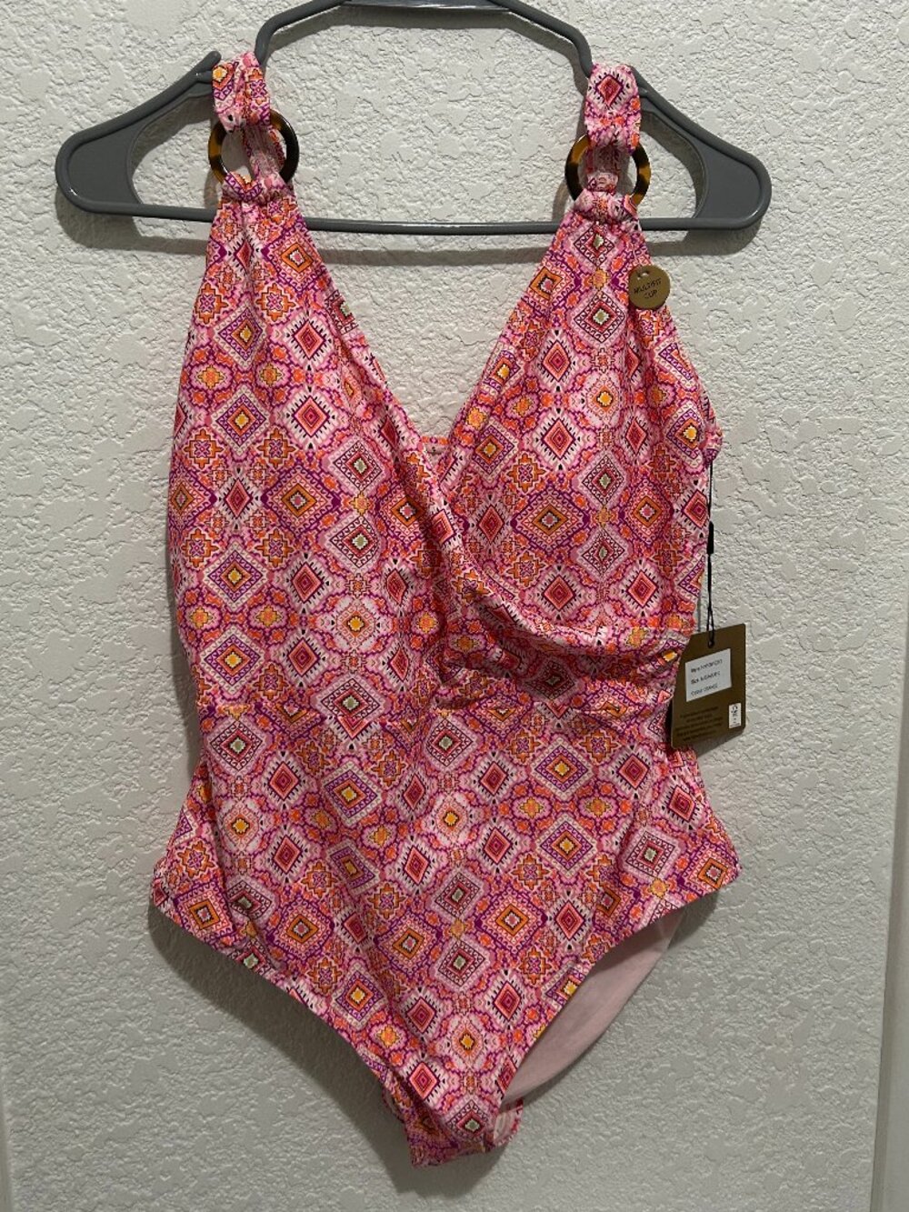 Nip Tuck Swim Geometric One Piece Swimsuit Ring Accent Pink Orange Size 10 NWT